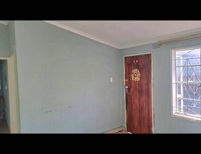 2 BEDROOM HOUSE FOR SALE IN BOMBAY HEIGHTS